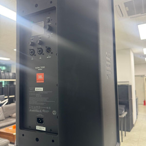 신품급 컨디션! JBL EON 712 & 718S 전시상품(A+) 이미지