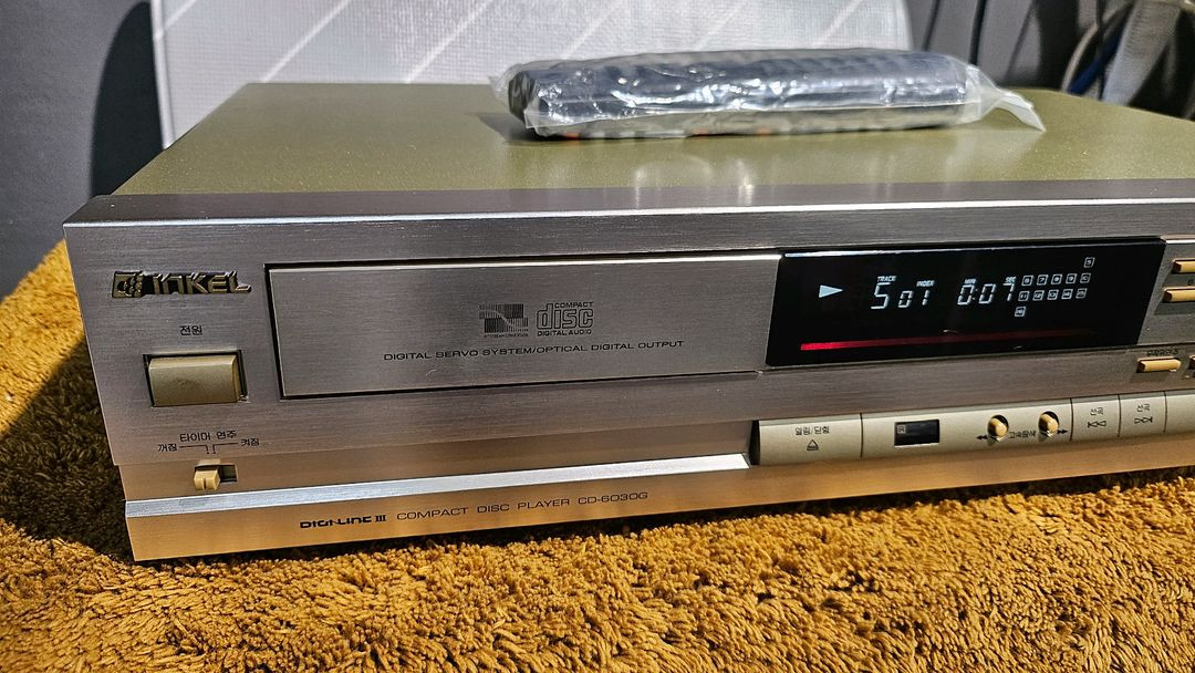 인켈 최고급 CD플레이어 CD-6030G 호환리모컨포함 이미지