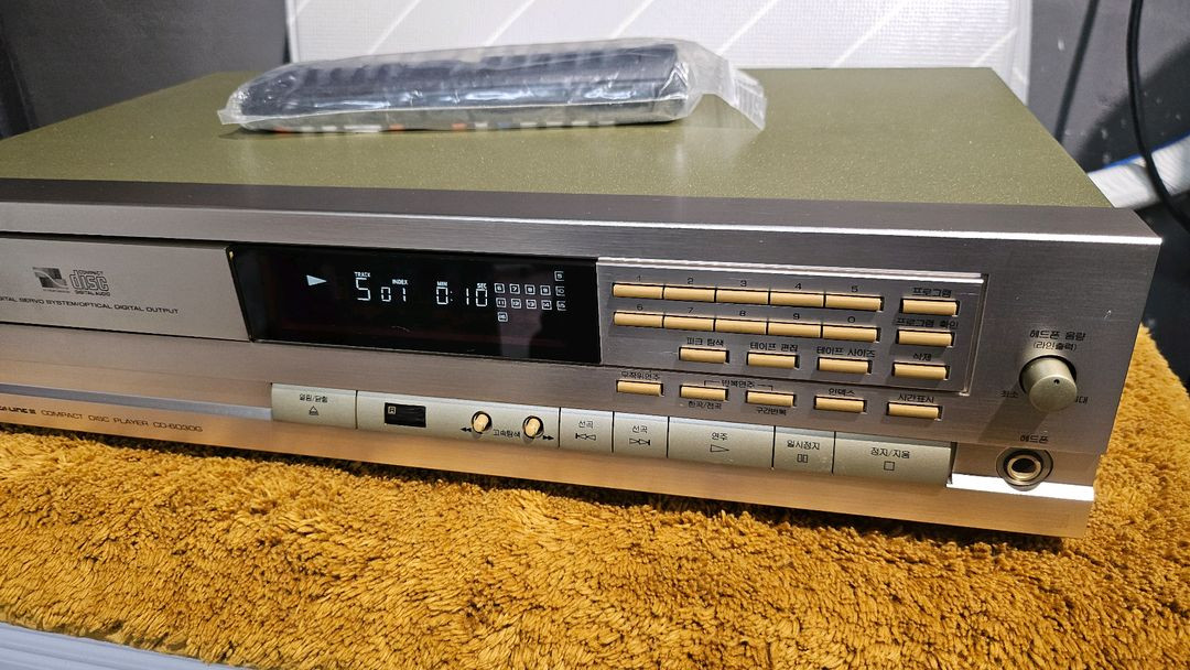 인켈 최고급 CD플레이어 CD-6030G 호환리모컨포함 이미지