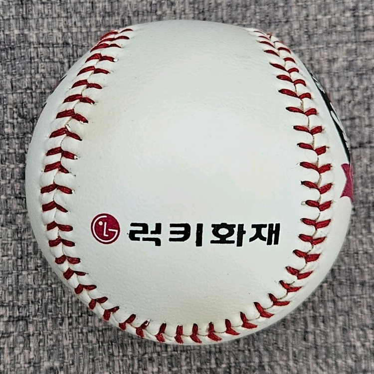 1994년 LG트윈스 우승구 싸인볼, 야구공 이미지