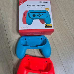닌텐도 스위치 호환 컨트롤러 그립OLED-레드/블루 이미지