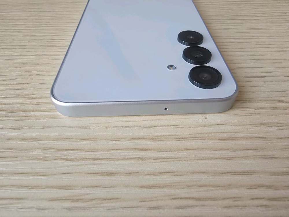 삼성 갤럭시 버디 4 A16 5G 이미지