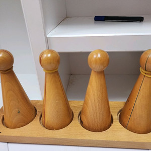 아가월드 몬테소리 니엔후이스 분수핀 분수봉 이미지