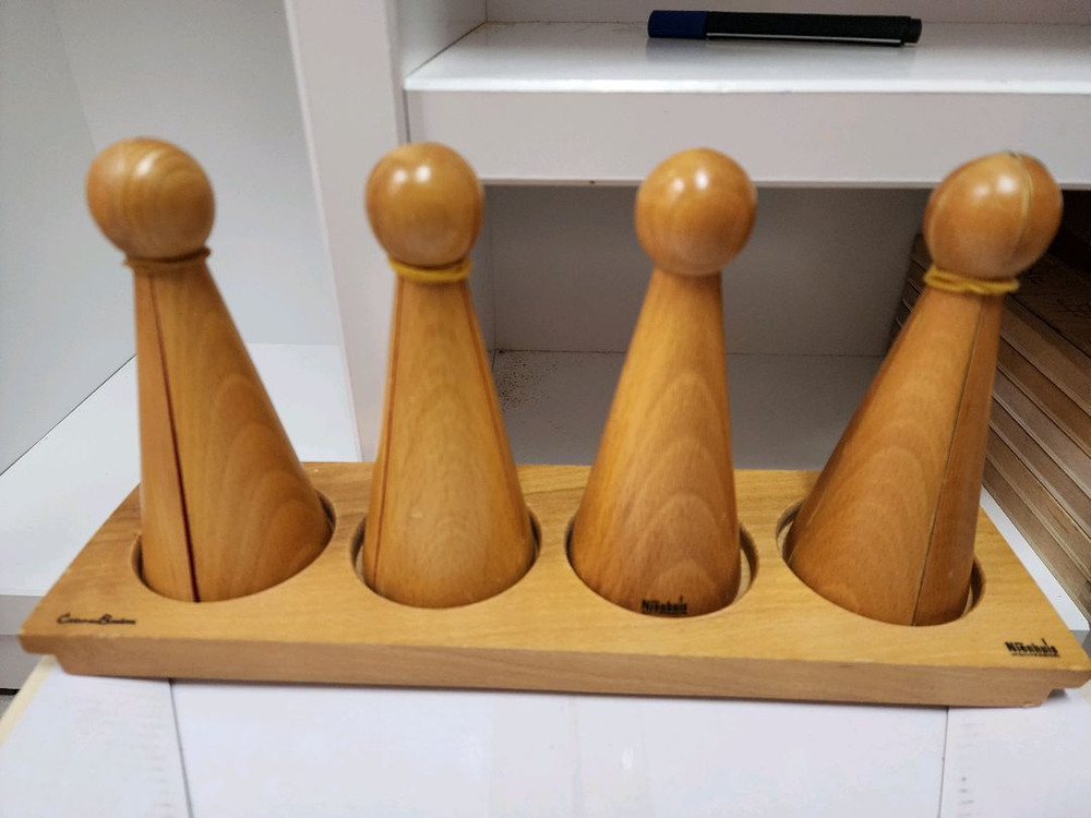 아가월드 몬테소리 니엔후이스 분수핀 분수봉 이미지