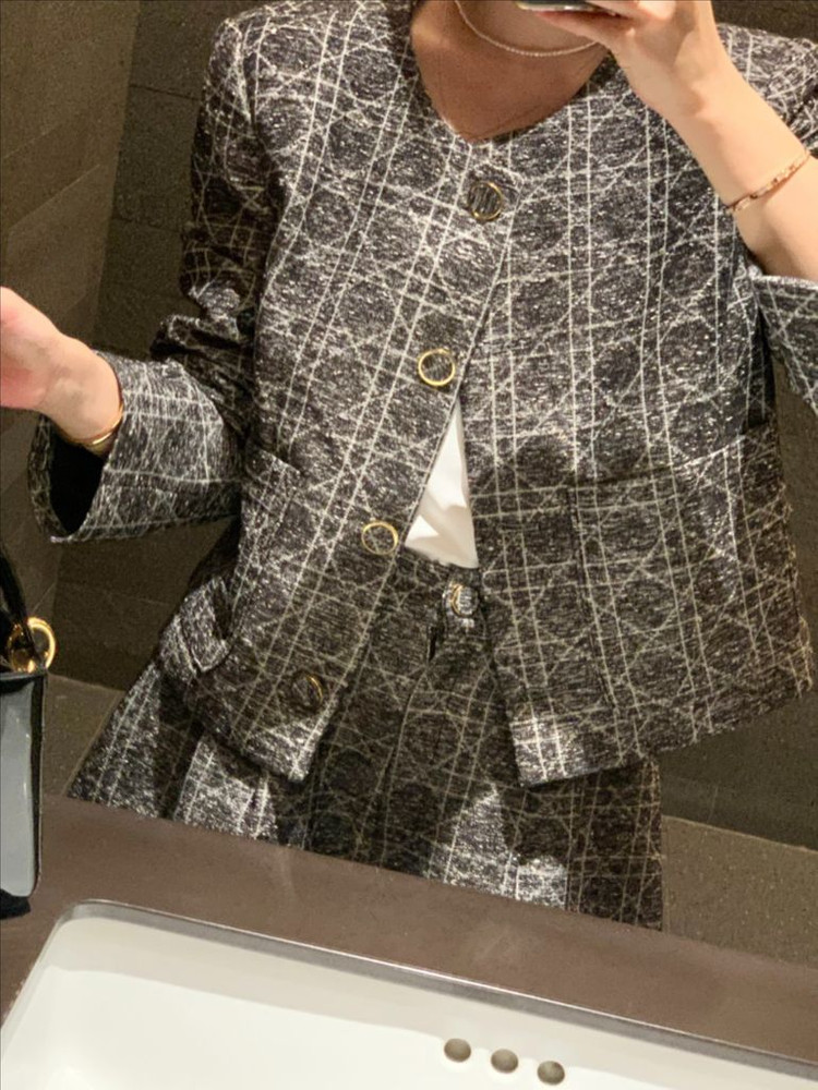 바이씨니 제작 까나 트위드 자켓 블랙(검정) Free 미개봉 새상품 판매합니다!! 이미지