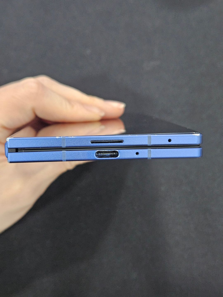 갤럭시Z폴드7 256GB 블루 이미지