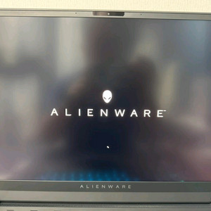 Alienware m18 R2 게이밍 노트북 (델 에일리언웨어 m18 r2 i9/4090) 이미지