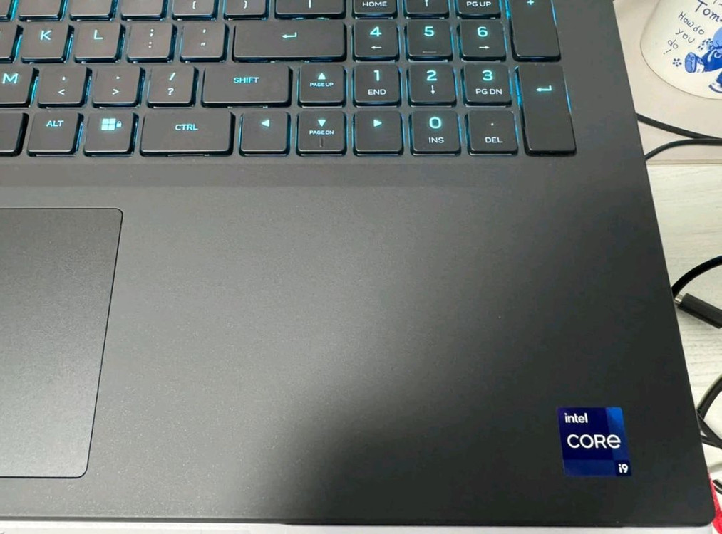 Alienware m18 R2 게이밍 노트북 (델 에일리언웨어 m18 r2 i9/4090) 이미지