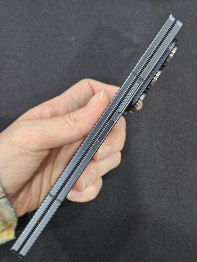 갤럭시Z폴드7 256GB 블랙 이미지