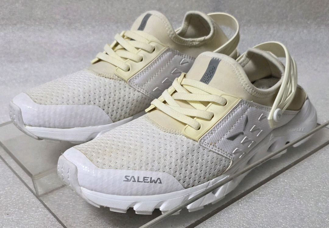 살레와 SALEWA 춘하용 트레킹화 아쿠아슈즈 스니커즈 남성 260 이미지