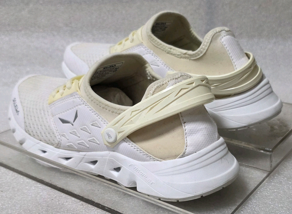 살레와 SALEWA 춘하용 트레킹화 아쿠아슈즈 스니커즈 남성 260 이미지