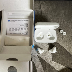 젠하이저 모멘텀 트루 와이어리스 4(백색) 팝니다. 이미지