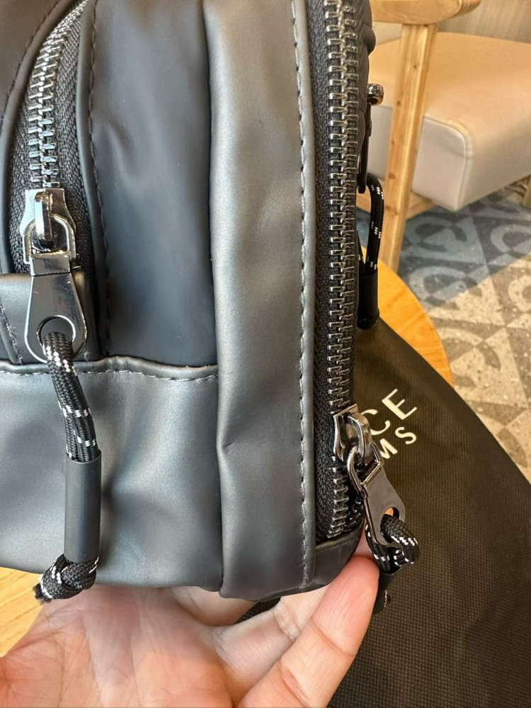 베르사체 남성용 여행용 화장품 파우치 클러치 이미지