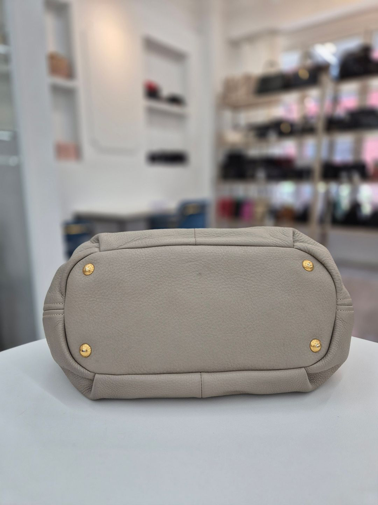 [중고명품 럭스올 울산점] 프라다 비텔로 다이노 베이지 숄더백 BN1777 이미지