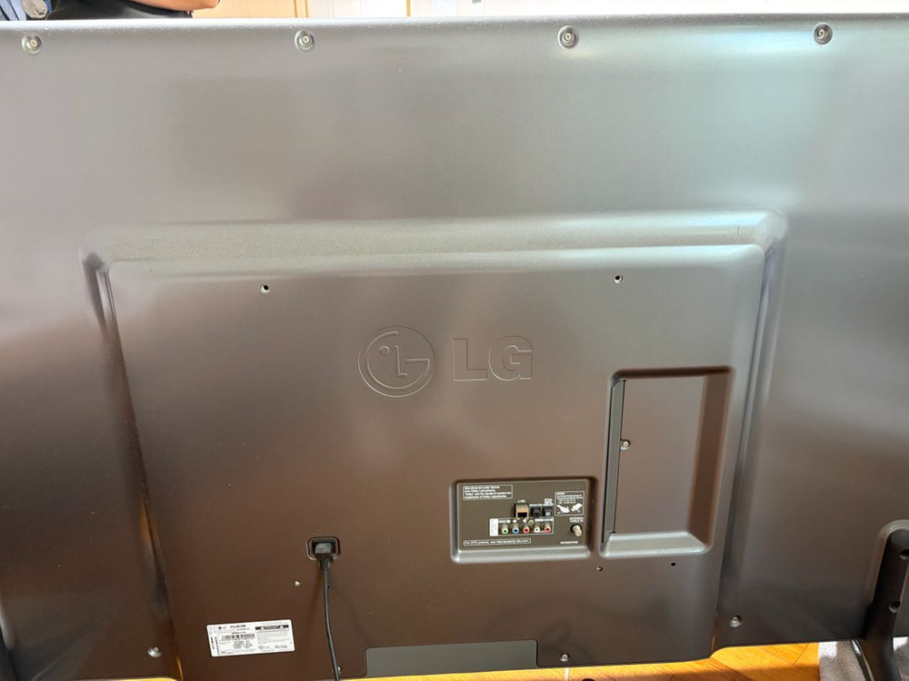 65인치 LED TV 이미지