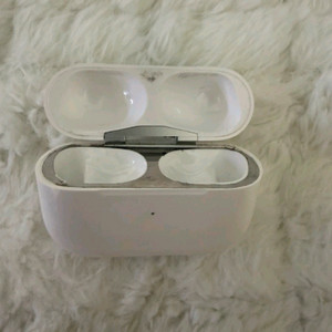 에어팟프로2 c타입본체 이미지