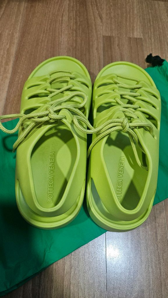 보테가베네타 젤리 레이스업 샌들 40 라임그린 이미지