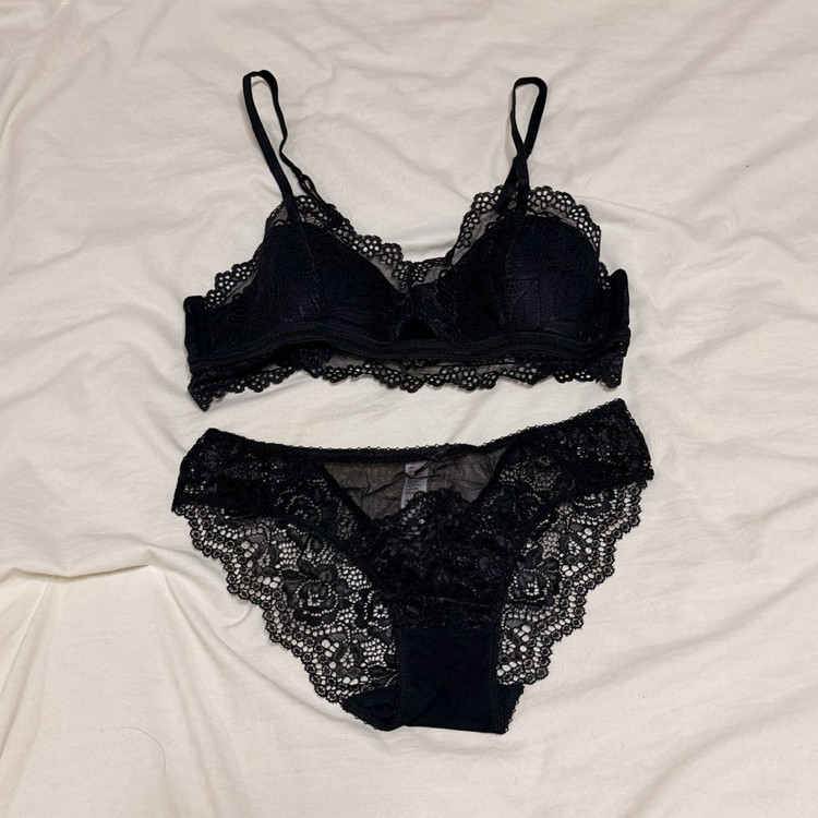 팬티 브라 속옷 세트 판매 이미지