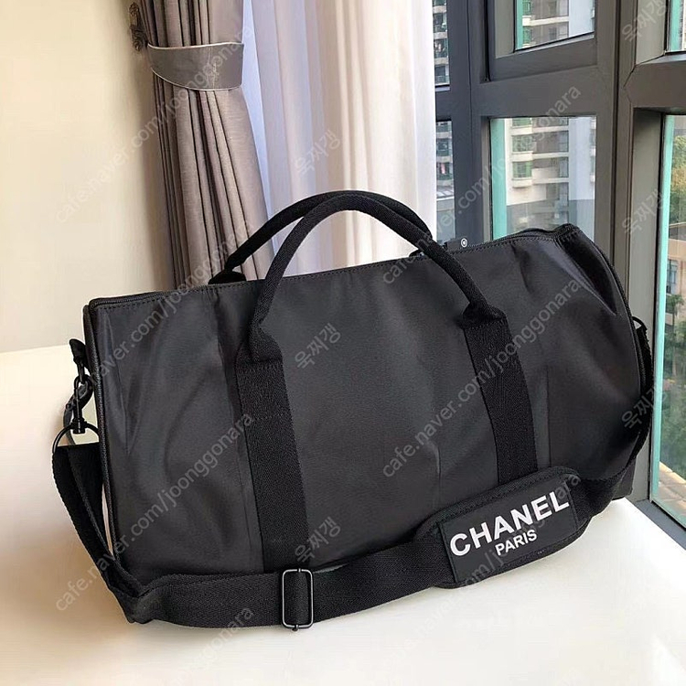 샤넬 VIP증정 보스턴백 여행가방 골프가방 운동가방 팝니다. 이미지