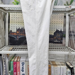 매장정품/ 크리스찬디올 여성바지 27 화이트 데님팬츠 코튼 스트레이트 명품바지 WI17 이미지