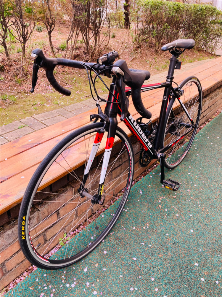 (예민한분도 환영) 105급 로드자전거. 쿠베로 에어리아 5800 이미지