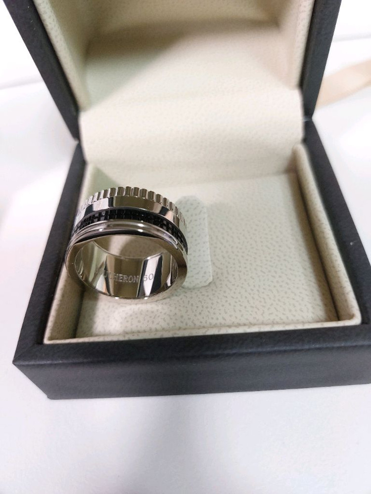 부쉐론 콰트로 링 이미지