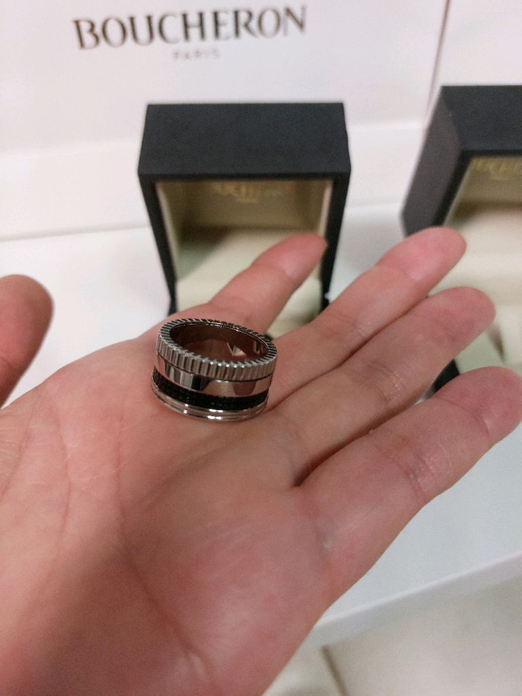 부쉐론 콰트로 링 이미지