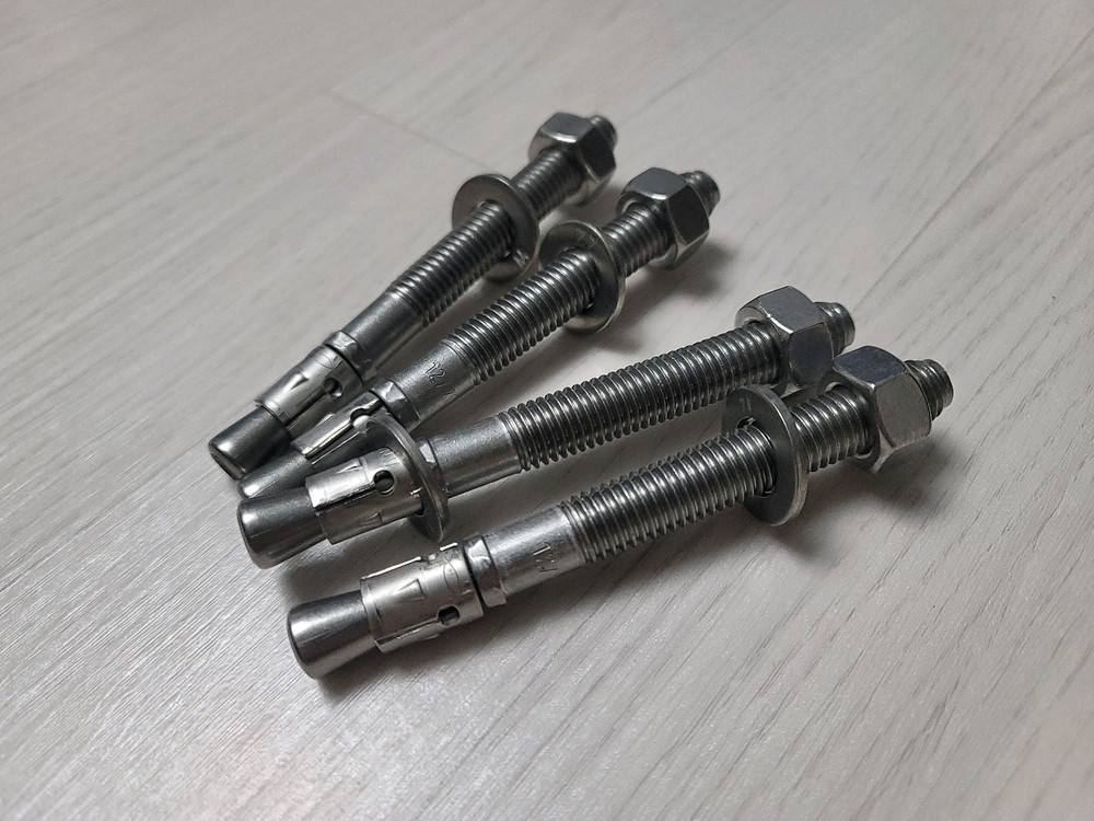 정품 유럽산 스텐 SUS304 웨지 앙카 세트 (M12 x 115mm) 이미지
