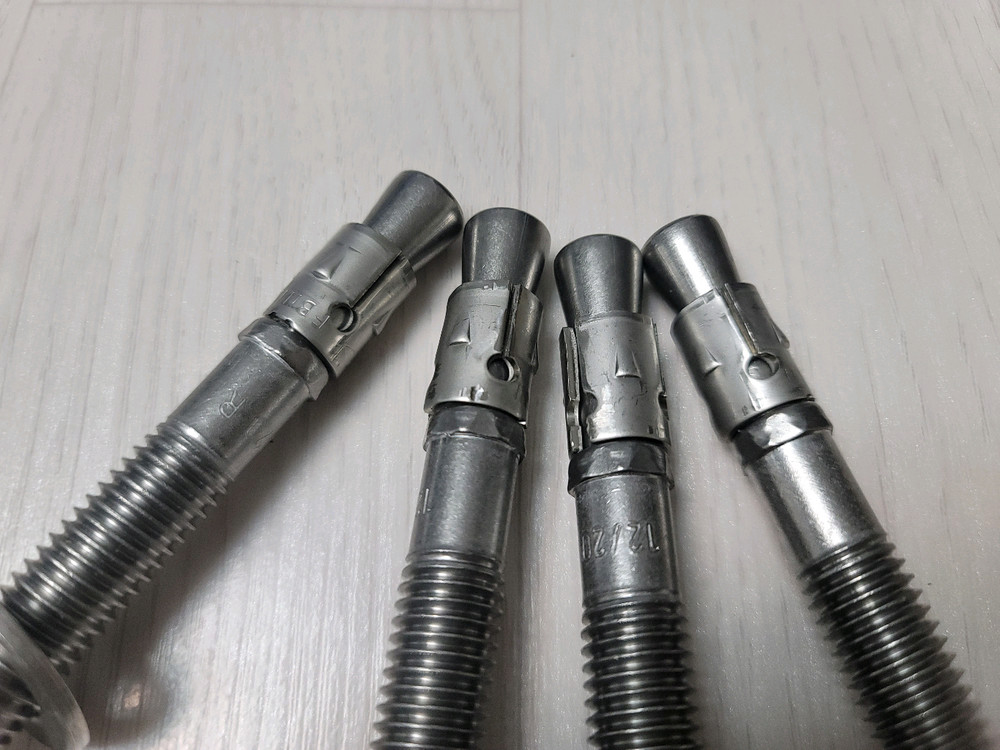 정품 유럽산 스텐 SUS304 웨지 앙카 세트 (M12 x 115mm) 이미지