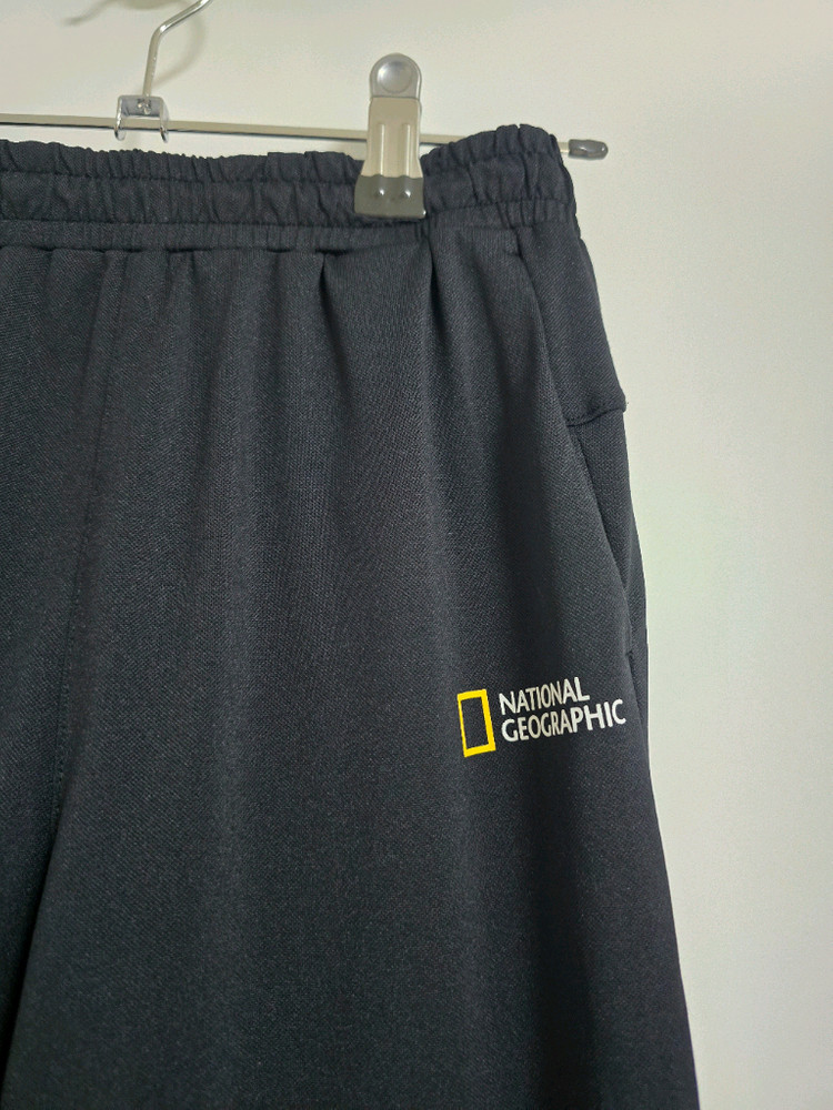 내셔널지오그래픽 키즈 7부 팬츠 130사이즈 블랙 이미지