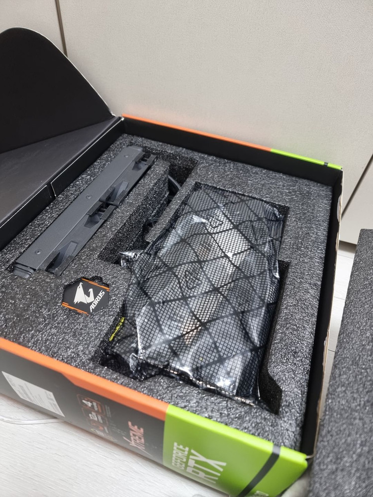 어로스 익스트림-워터포스 RTX 3080 12GB (수랭) 판매합니다 이미지