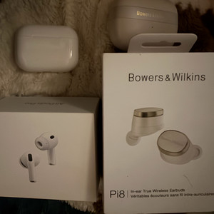 에어팟 프로 3 특S급 풀박스, 쿨거래시 병아리케이스/ 바워스앤윌킨스 pi8 특S급 풀박스 판매해요! 이미지
