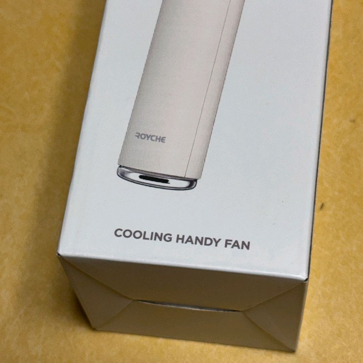 로이체 급속 냉각 쿨링 핸디팬 휴대용 선풍기 BLDC 손풍기 RHF-320P 미개봉 새상품 판매합니다. 이미지