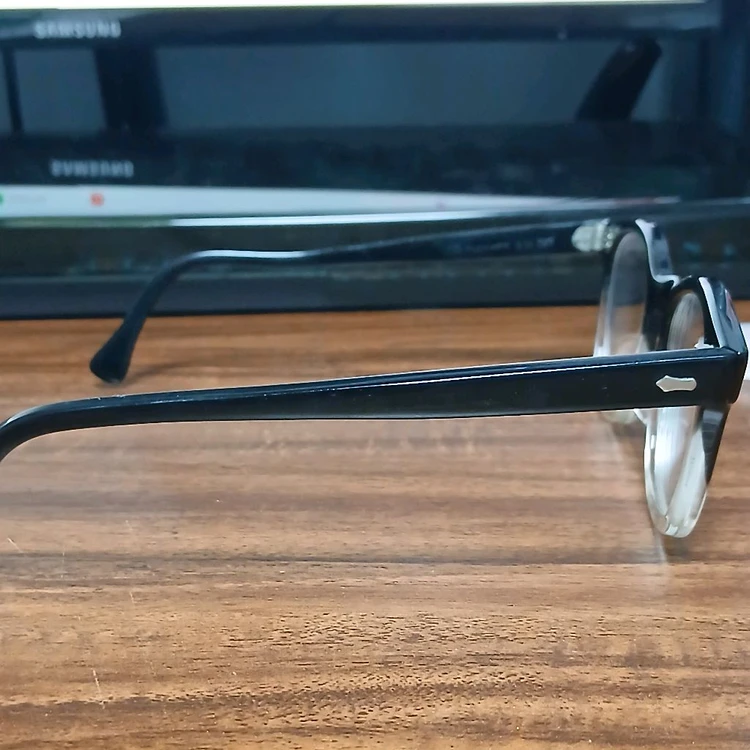 빈티지 American Optical Flexi-Fit 6M 블랙 페이드 안경 이미지