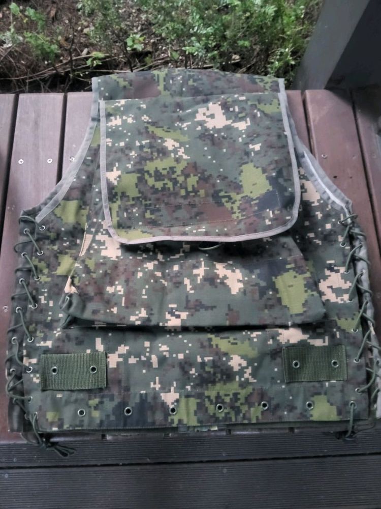 사제품 육군 픽셀 침투조끼 미사용신품 이미지