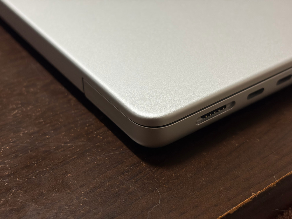 맥북 프로 14 M1 pro- 32GB RAM 1TB SSD 이미지