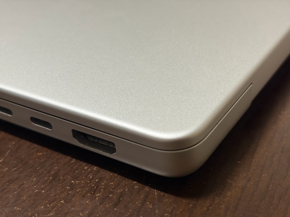 맥북 프로 14 M1 pro- 32GB RAM 1TB SSD 이미지