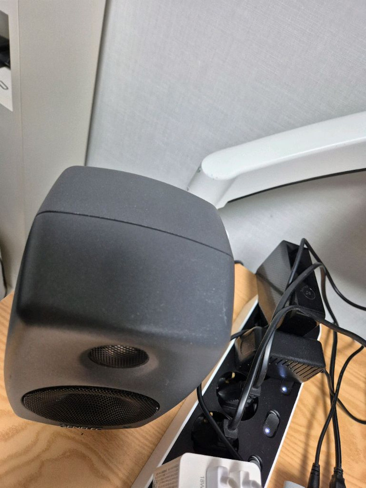 제네렉 8010 이미지