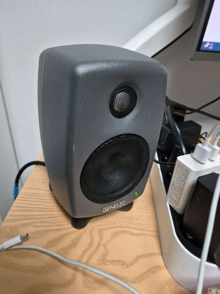 제네렉 8010 이미지