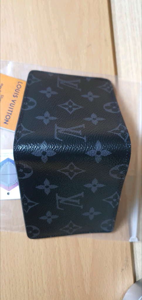 루이비통 이클립스 반지갑 정품S급(감정O)구찌프라다루이비통디올고야드샤넬셀린느보테가생로랑발렌시아가버버리가방 이미지