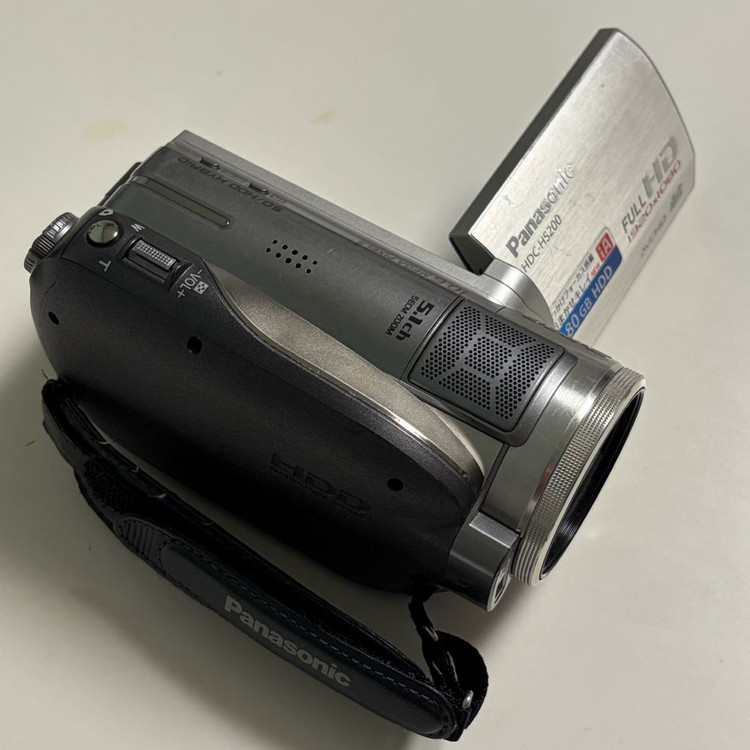 라이카x파나소닉 HDC HS200 빈티지 캠코더 실버 이미지