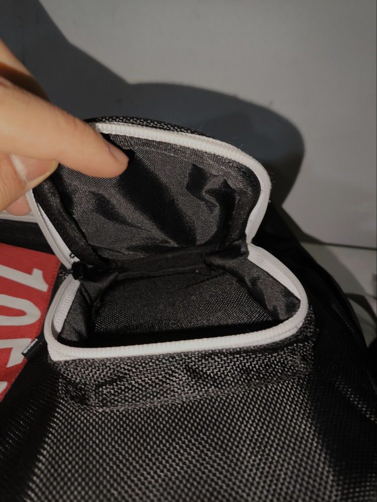 헤드 x 로맨틱크라운 1950 백팩 이미지