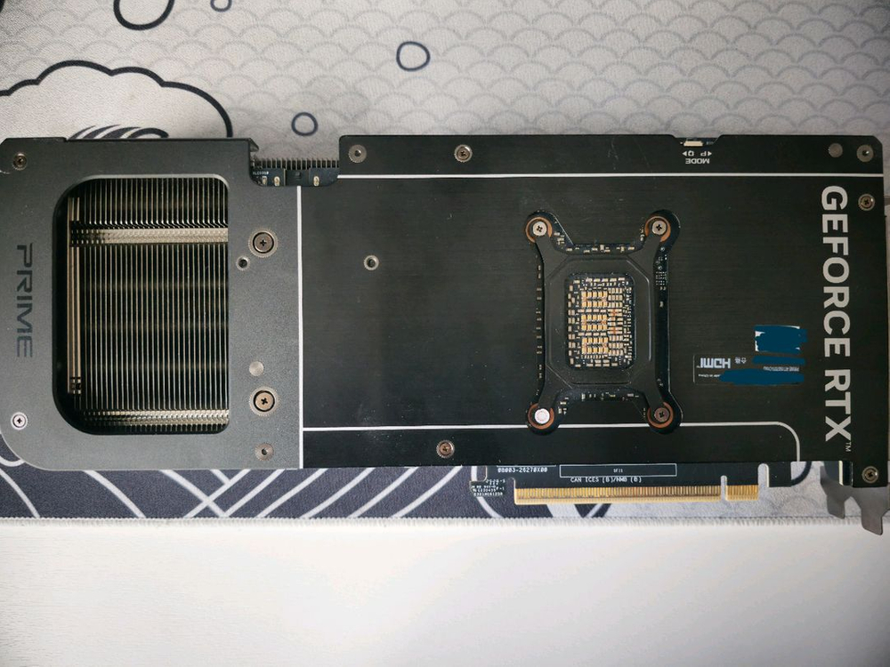 RTX 5070 Ti 고수율 그래픽카드 이미지