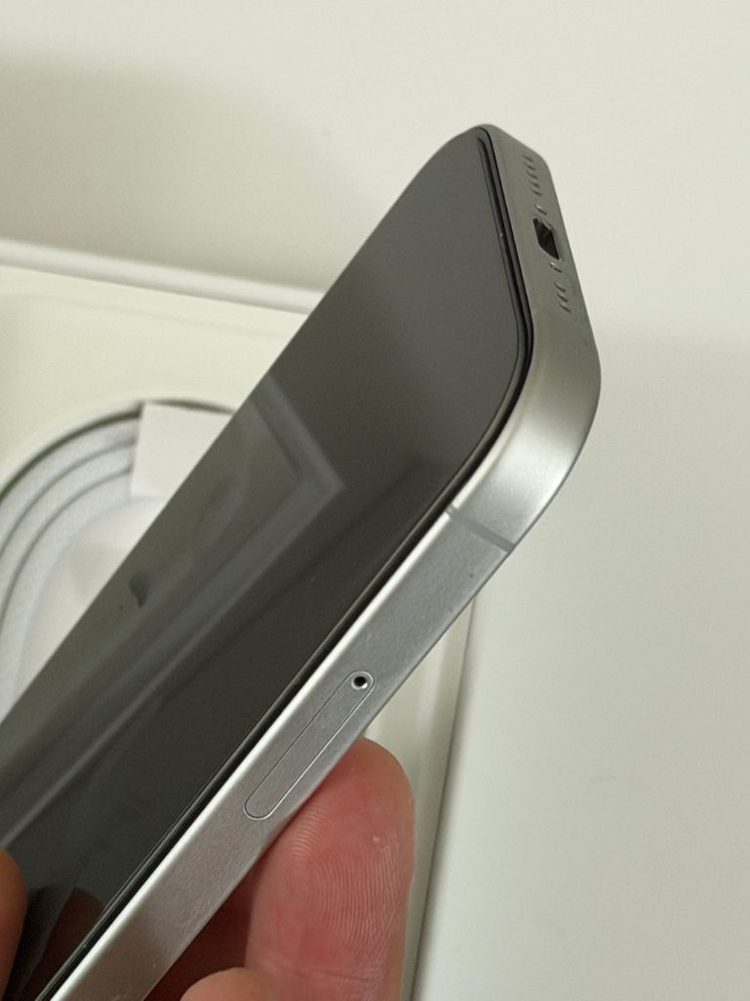 아이폰17 화이트 512GB 자급제 이미지