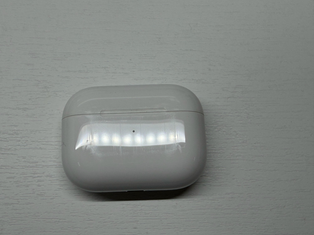 에어팟 프로2 라이트닝 이미지