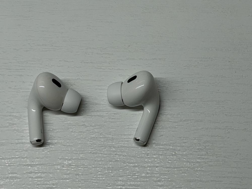 에어팟 프로2 라이트닝 이미지