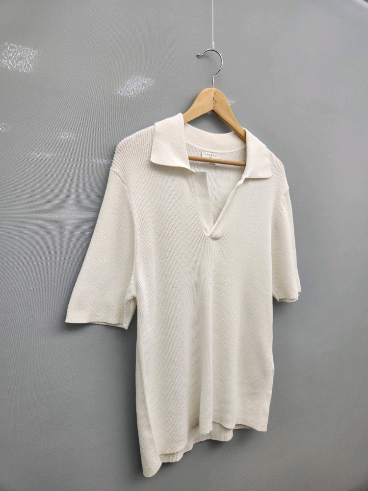 산드로 오픈카라 립 폴로 니트 티셔츠 이미지