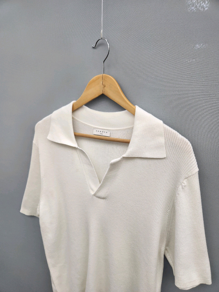 산드로 오픈카라 립 폴로 니트 티셔츠 이미지