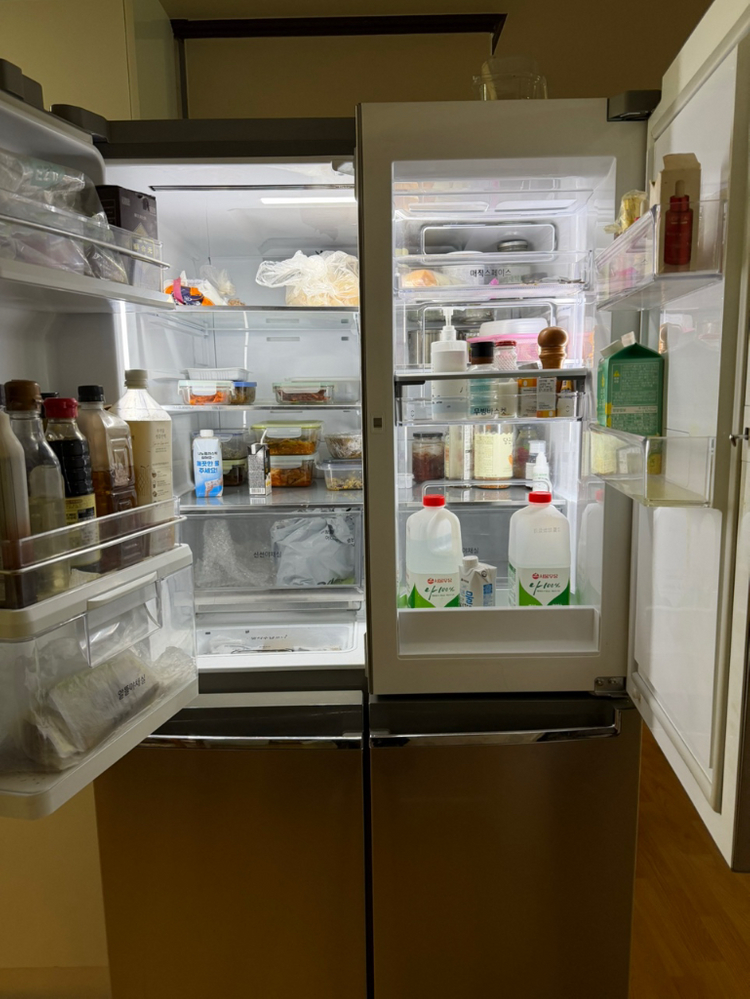 [초급매/4.26거래] LG 디오스 4도어 냉장고 870L (에너지 1등급) 이미지