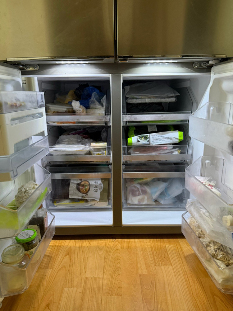 [초급매/4.26거래] LG 디오스 4도어 냉장고 870L (에너지 1등급) 이미지